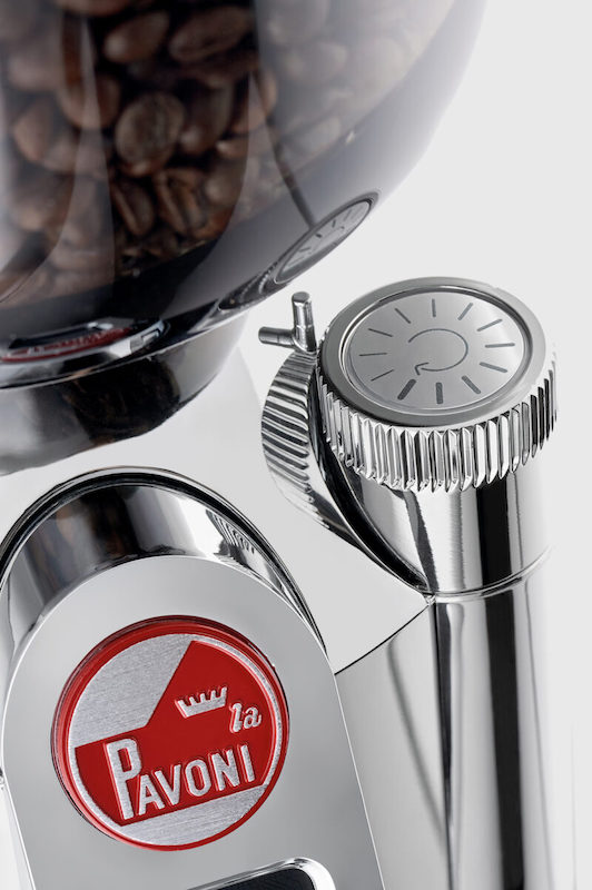 La Pavoni Cilindro Dial Close Up View